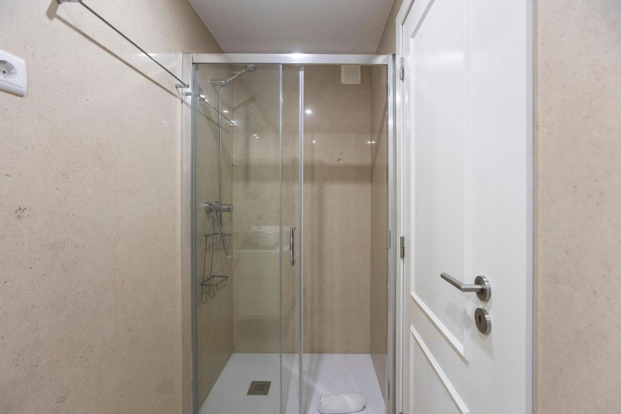 City Center 2Br Flat W/ Ac By Lovelystay Porto Exterior photo